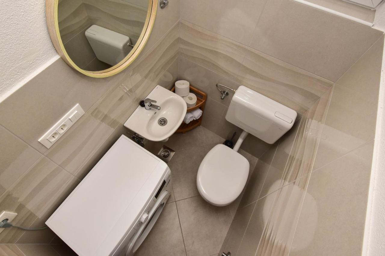 Apartman Luka 이그라네 외부 사진